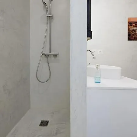 Superbe Appartement-6p Au Coeur Du Marais Apartment *